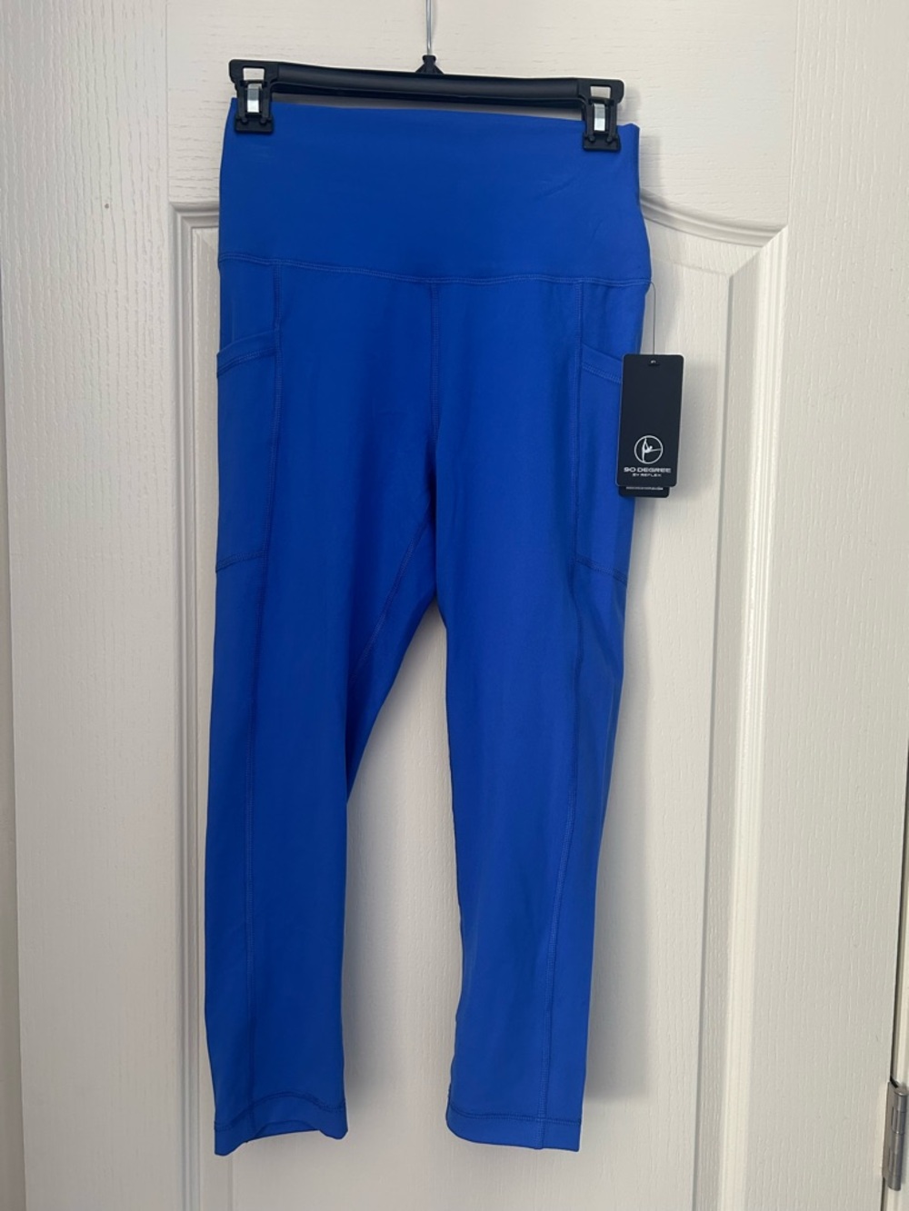 NWT 90 Degree by Reflex Capri leggings, M, cobalt blue